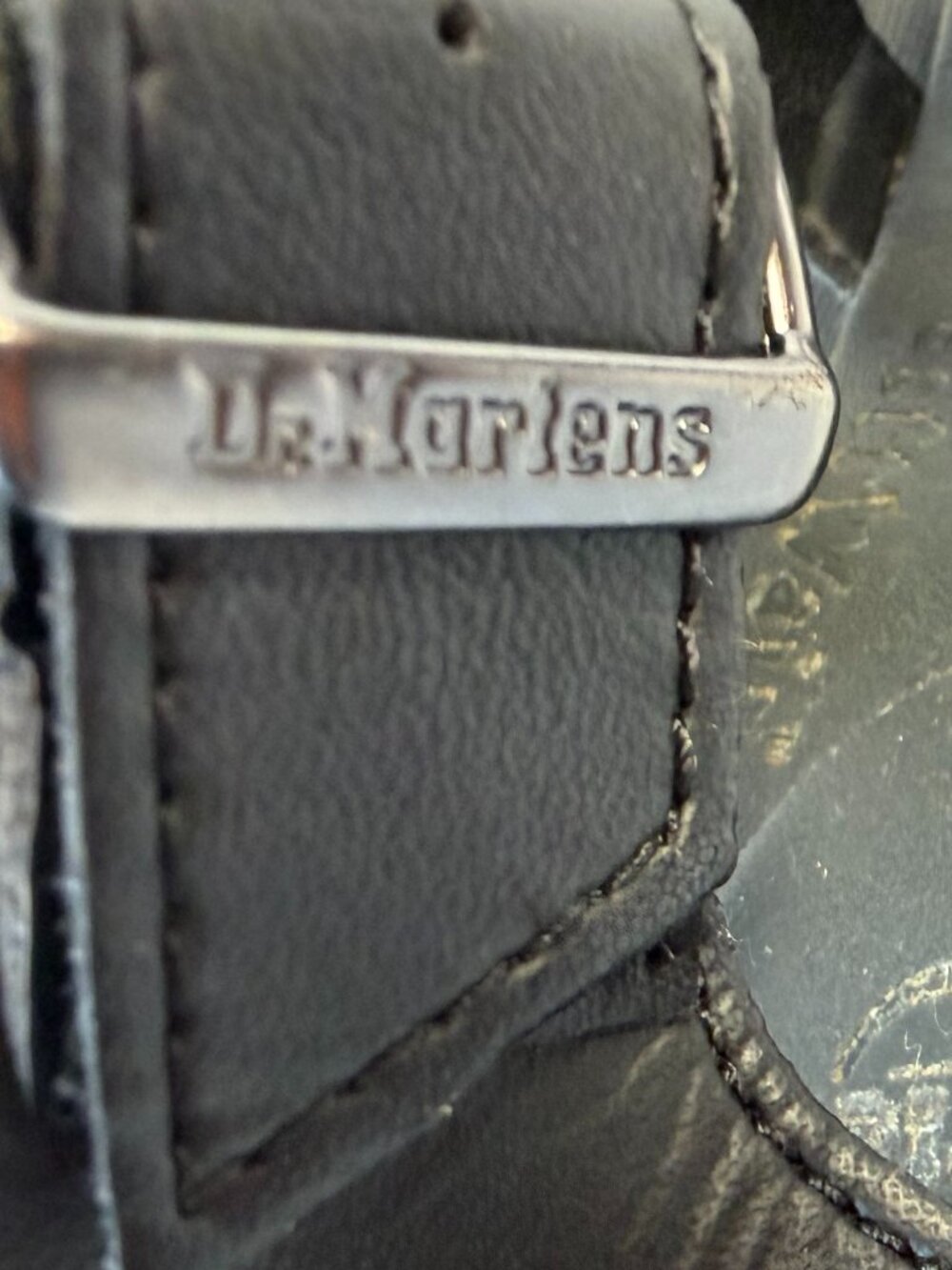 Dr. Martens L-7 Black leather sandals - Picture 9 of 16